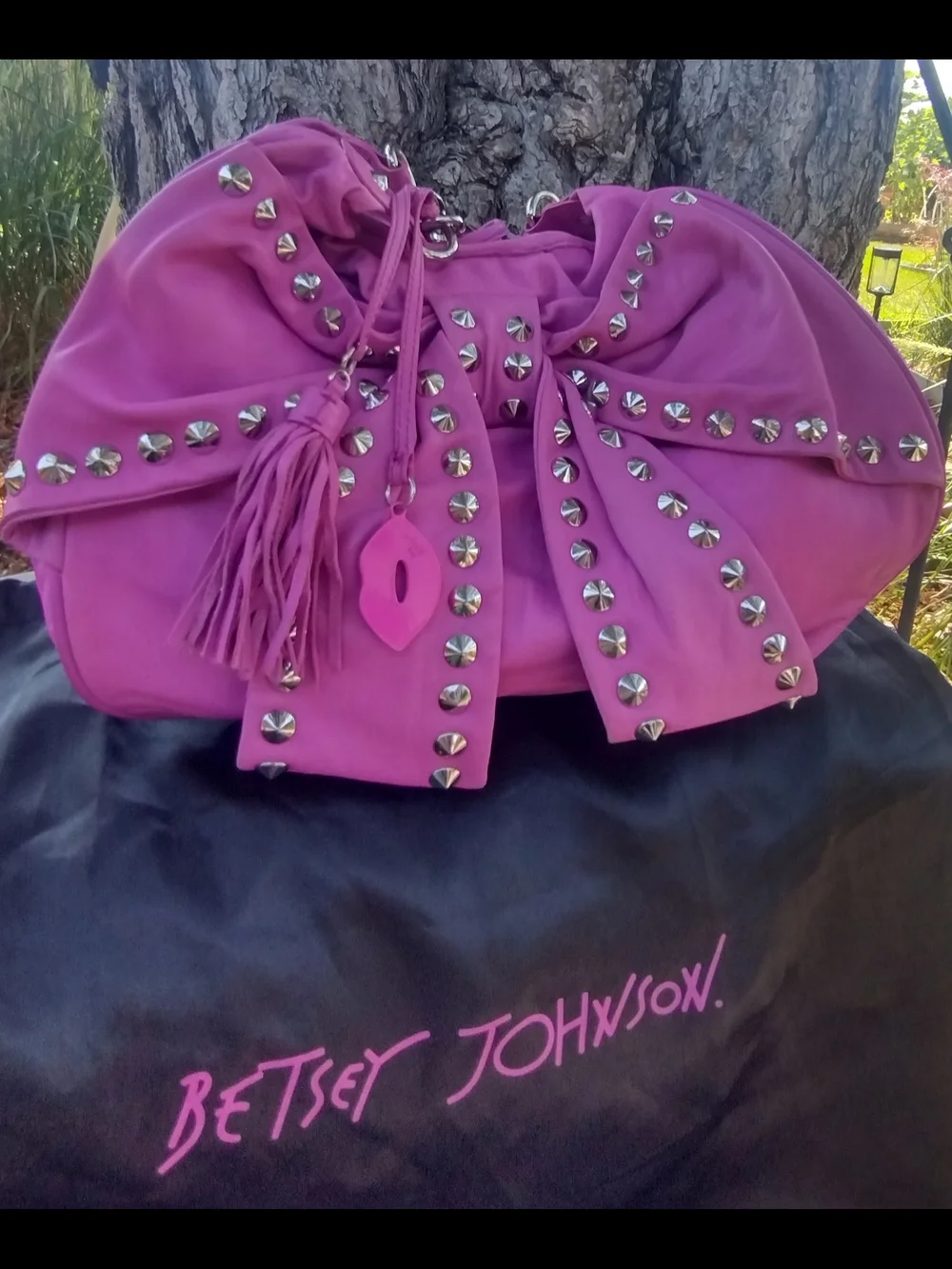 Vintage Rare Pink Bows & Arrows Betsey Johnson Hobo Bag